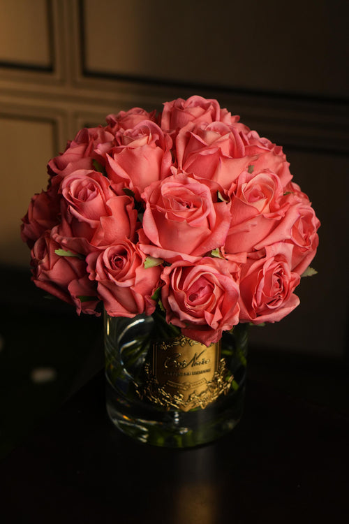 Grand Rose Bouquet In Clear Glass - White Peach ( Black Box With Gold Badge )