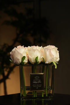 Couture Rose Buds In Clear Glass Gold - Blush