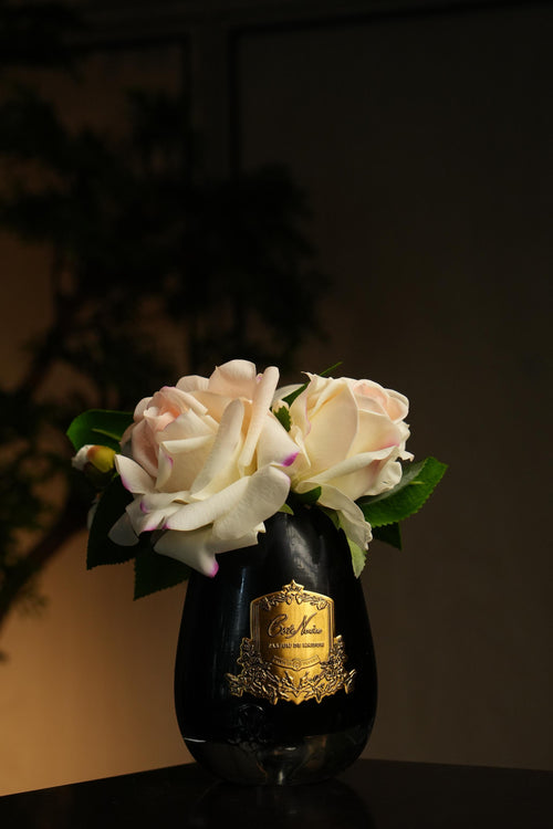 Tea Rose Bouquet In Black Glass - Blush
