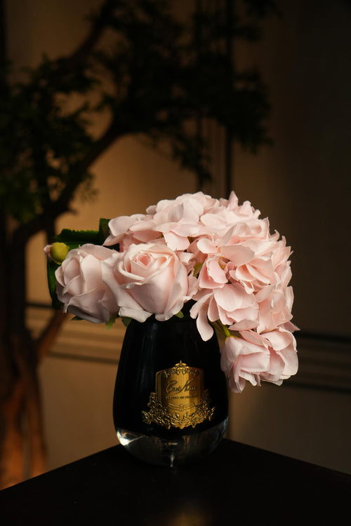 Tea Rose Bouquet In Black Glass - Pink Hydrangea