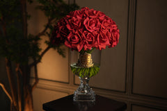 Versailles Rose Bouquet - Red With Gold Badge